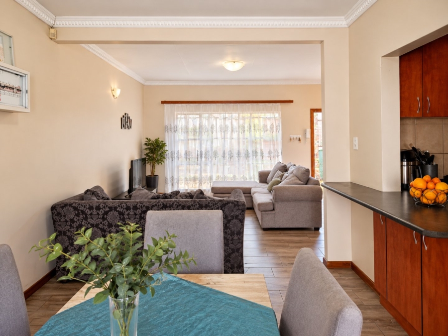 5 Bedroom Property for Sale in Wilgehof Free State